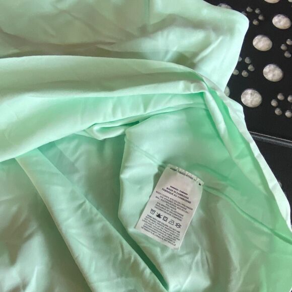 Nike Dri-FIT Yoga Tank Top Women’s XL Mint Green Activewear Sleeveless Shirt - Picture 4 of 6